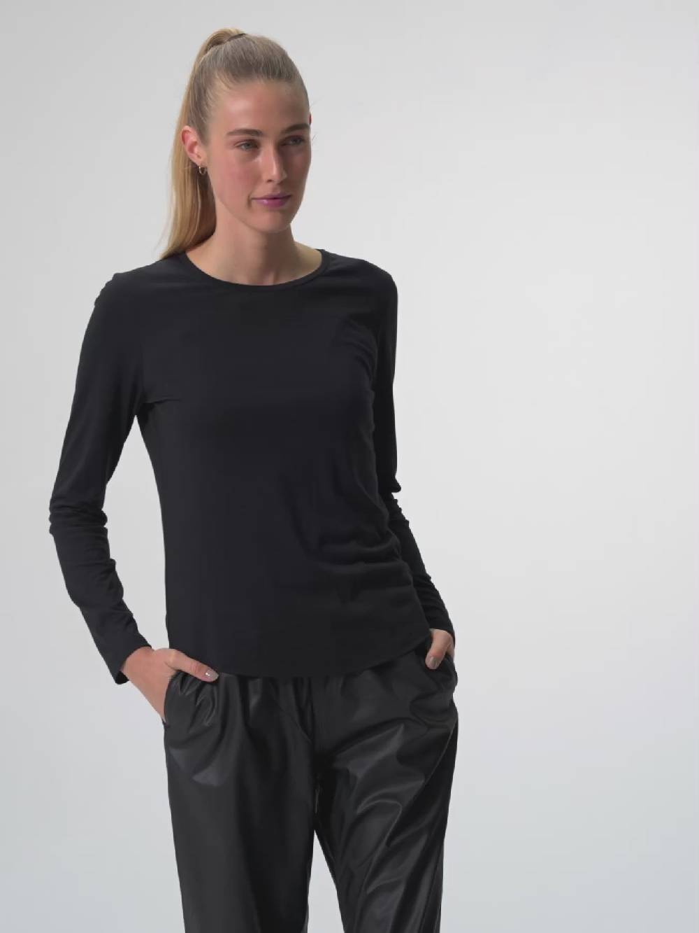 Pinqponq Longsleeve TENCEL™ - Wooden Black (Female) Online Outlet