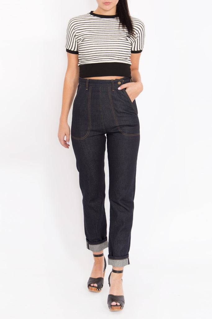 Queen Kerosin Cropped Pullover mit Streifen Neueste Stile