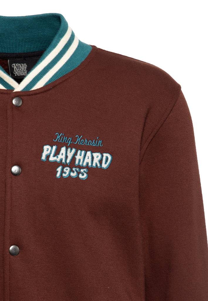 Queen Kerosin College Sweat Jacke «Play Hard» 50% Rabatt mit kostenlosem Versand