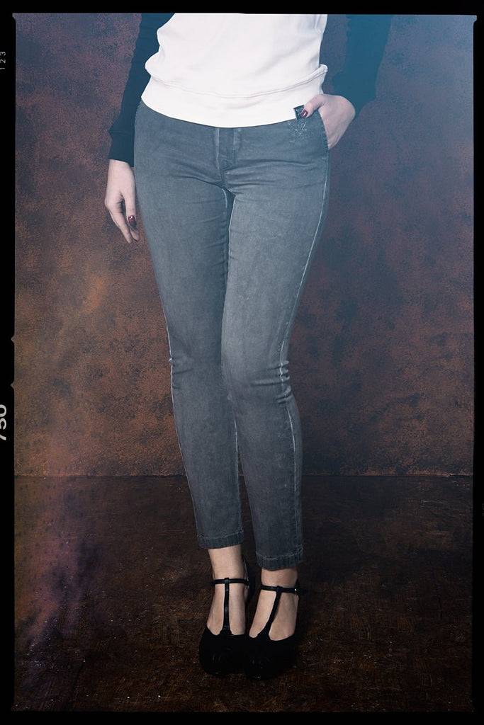 Queen Kerosin Workwear Jeanshose mit Oilwash Effekt Limitierter Zeitrabatt