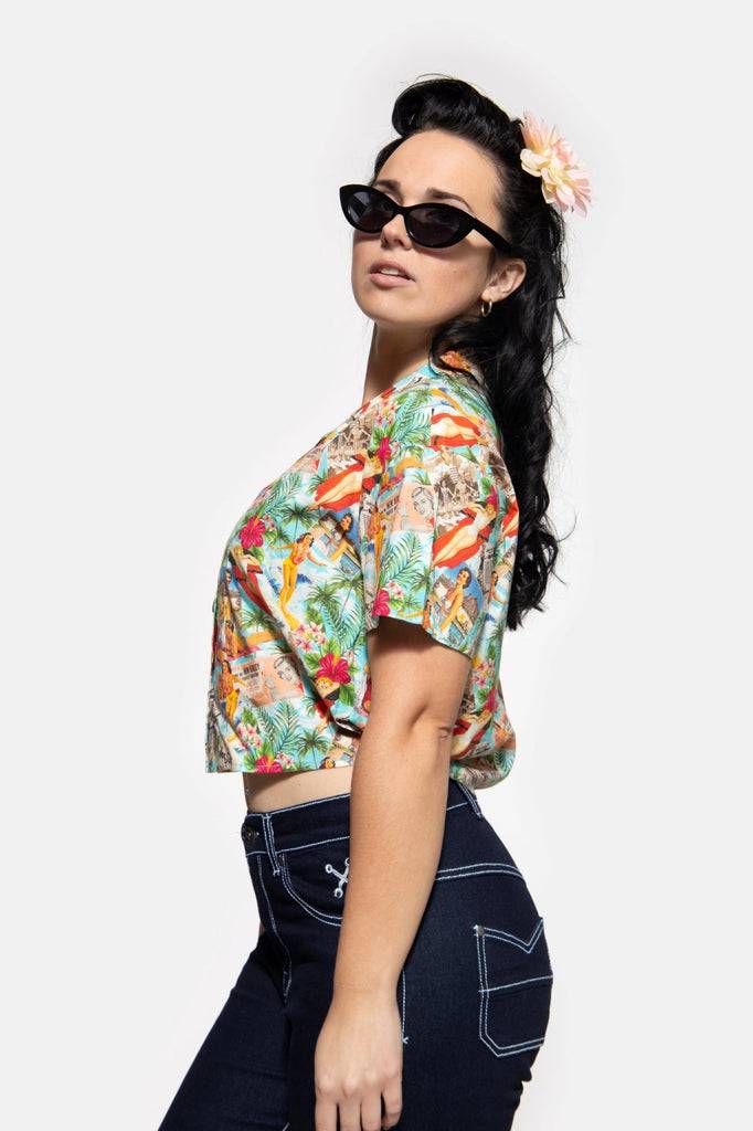 Queen Kerosin Cropped Oversize Bluse mit Allover-Print im 50s Style Kauf eins, bekomm eins gratis