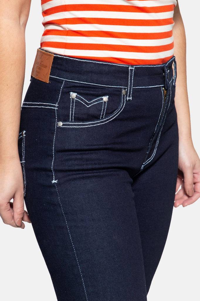 Queen Kerosin High Waist Slim Fit Jeans «Betty» Zeitbegrenzte Promotion