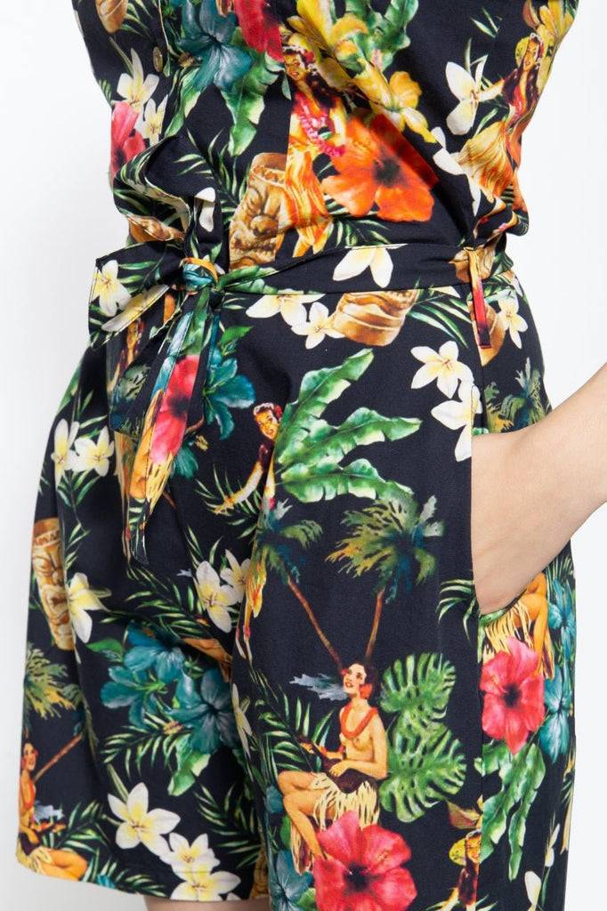 Queen Kerosin Vintage Jumpsuit mit tropischem All-Over-Muster Bis zu 65% Rabatt