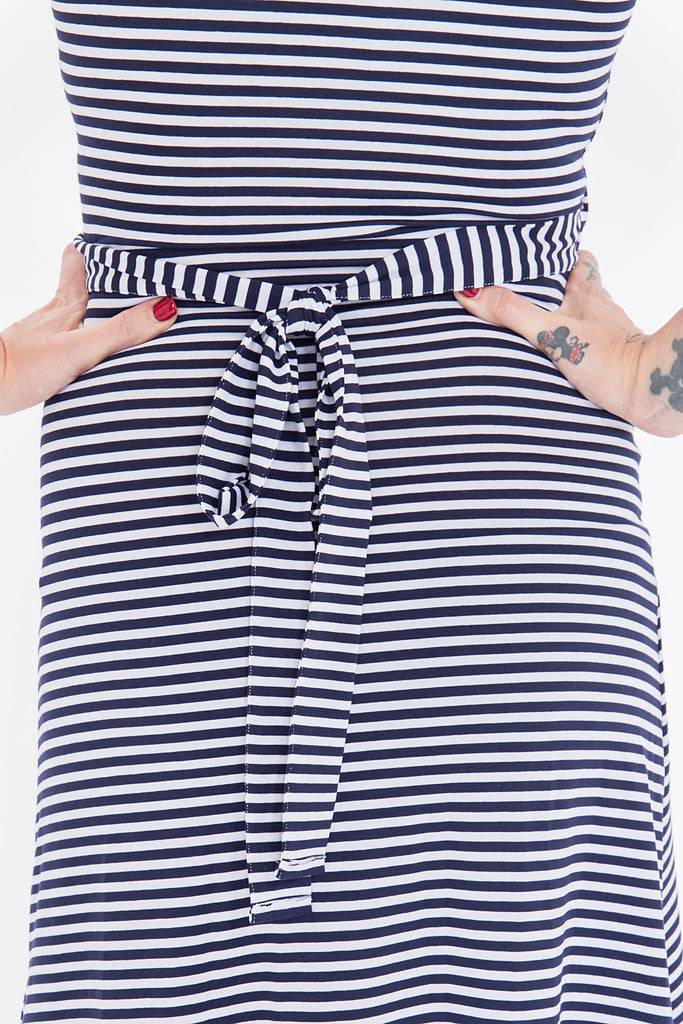 Queen Kerosin Sailor Dress mit süßer Schleife am Rücken «Mermaid» Kostenloser Versand international
