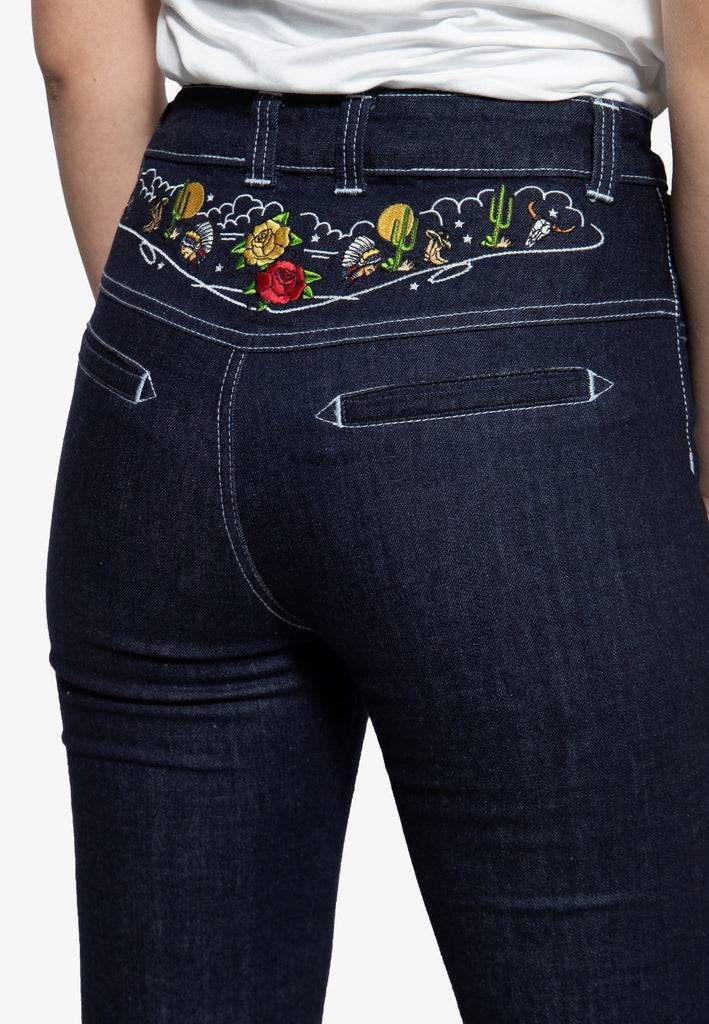 Queen Kerosin High Waist Jeanshose Tiefpreis
