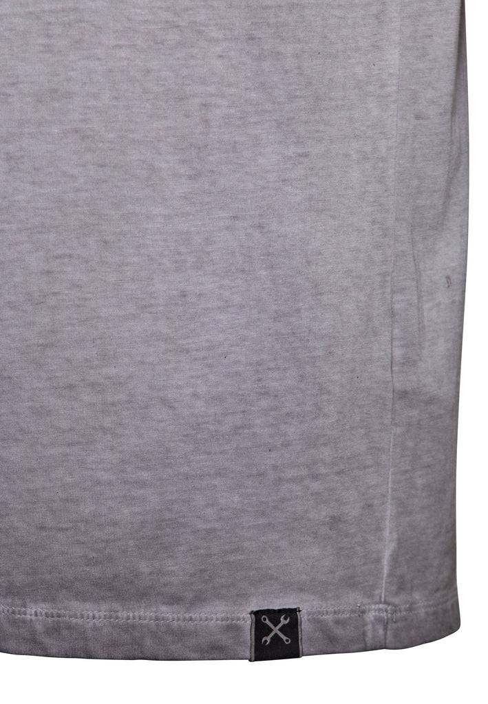 Queen Kerosin Oilwash T-Shirt «Loud & Fast» Im Verkauf