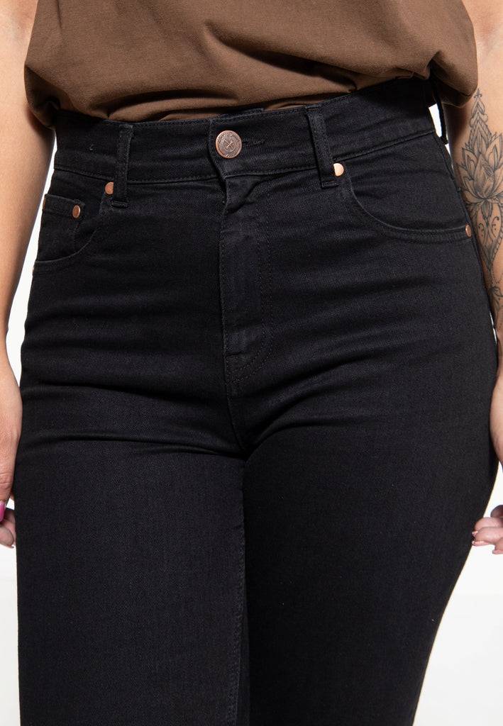 Queen Kerosin High Waist Slim Fit Jeans «Betty» Online Outlet