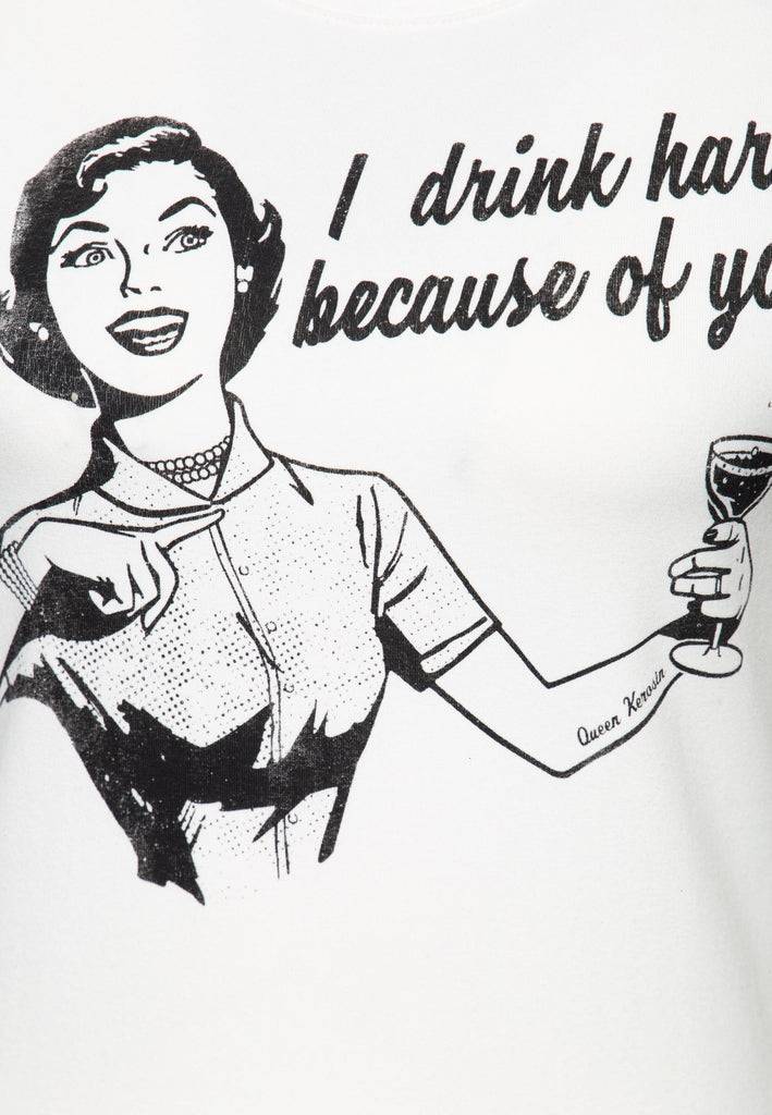 Queen Kerosin Retro T-Shirt «I drink hard» Sonderangebote