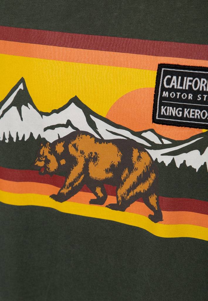 Queen Kerosin Acidwash T-Shirt «CA Bear» Bis zu 65% Rabatt