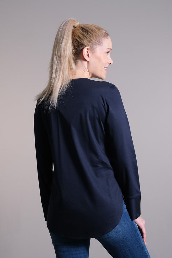 Soluzione Jerseyshirt mit überkreuztem V-Ausschnitt und Langarm Bis zu 60% Rabatt