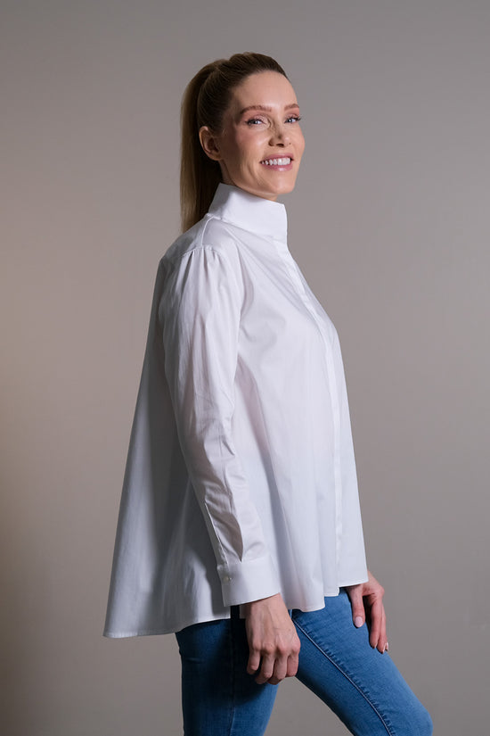 Soluzione Bluse in H-Form mit Stehkragen und Quetschfalte am Rücken Preisnachlass